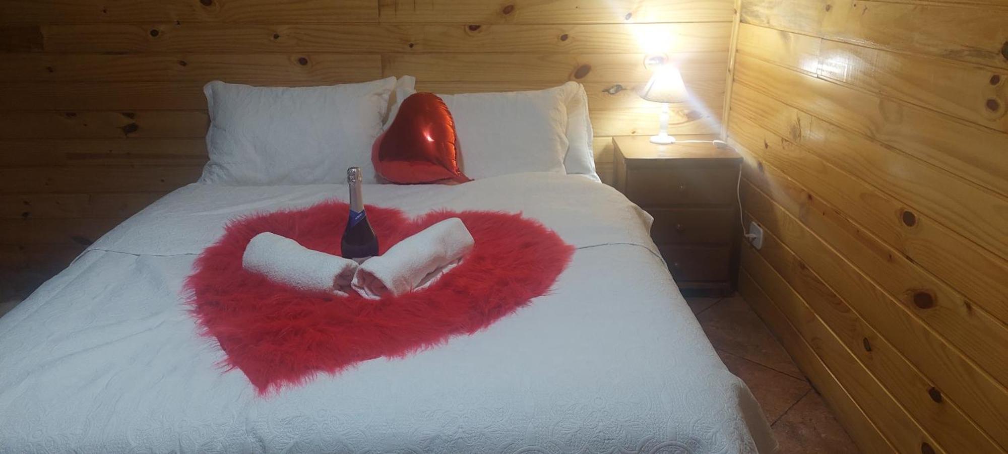 Hotel Chale Com Hidromassagem Da Vick à Campos do Jordão Extérieur photo