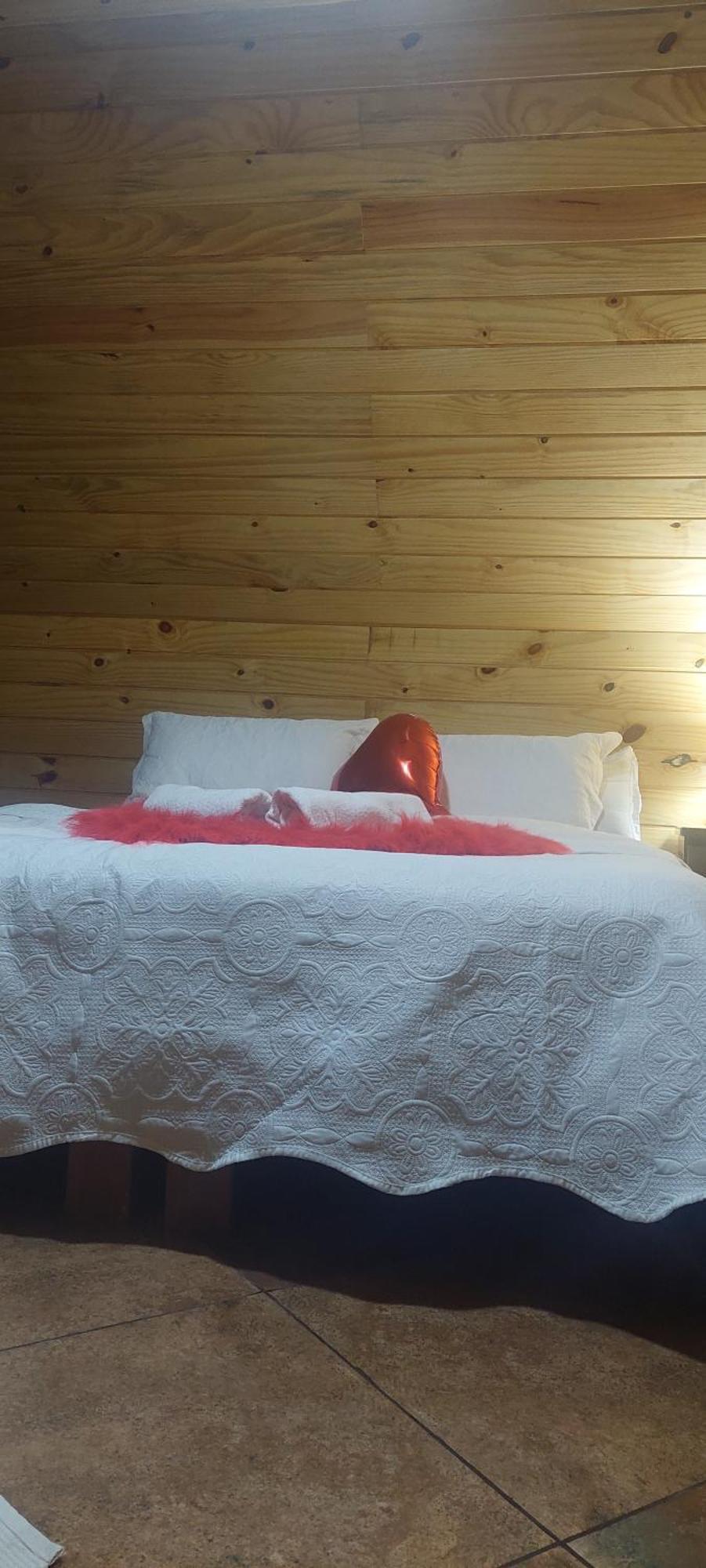 Hotel Chale Com Hidromassagem Da Vick à Campos do Jordão Extérieur photo