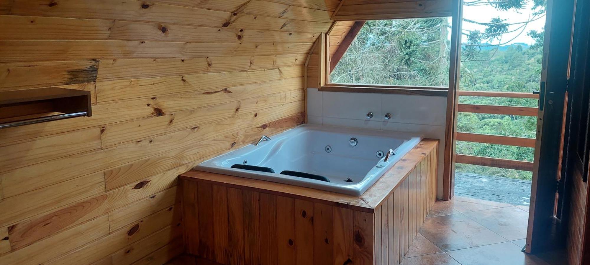 Hotel Chale Com Hidromassagem Da Vick à Campos do Jordão Extérieur photo
