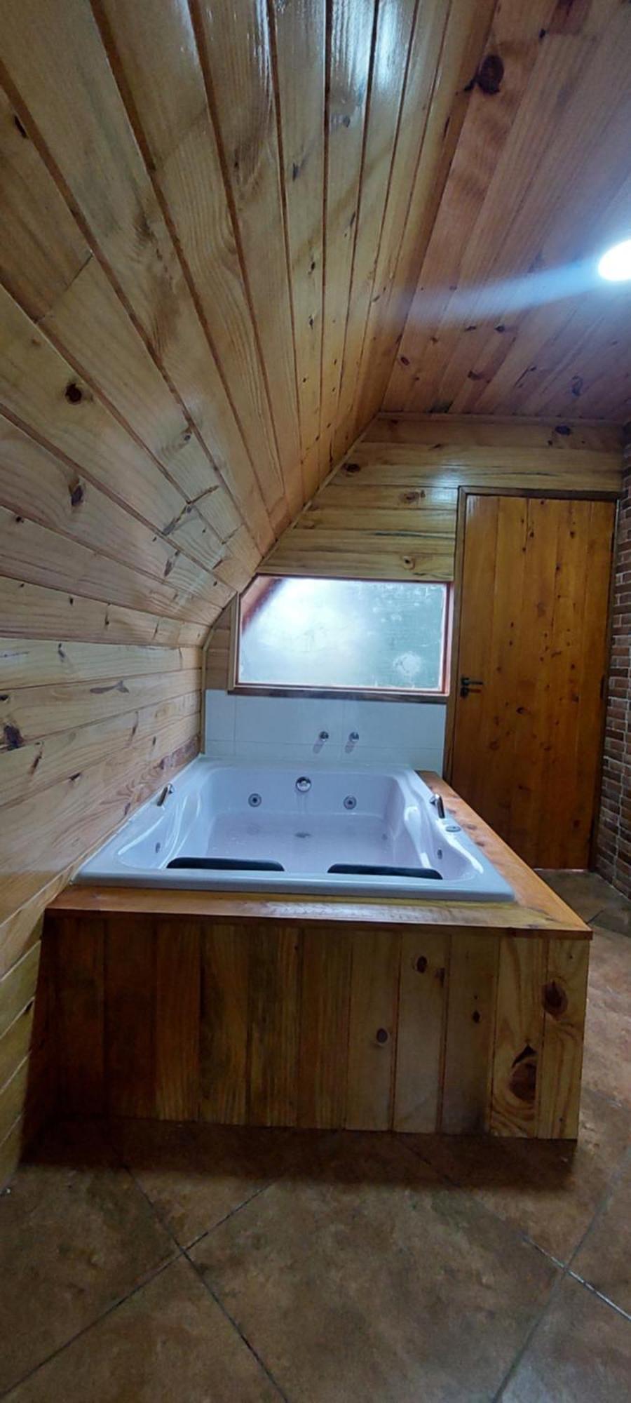 Hotel Chale Com Hidromassagem Da Vick à Campos do Jordão Extérieur photo
